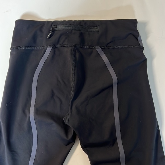 Lululemon yoga pants - Picture 3 of 9